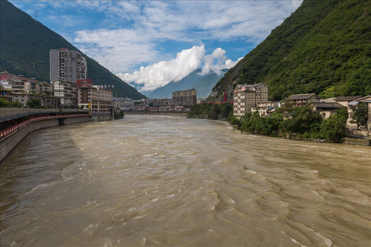 1/ 12 大渡河,古称北江,戢水,涐水,沫水,大渡水,蒙水,泸水,泸河,阳