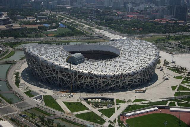 奥运会后它并没有失去价值,而是成为北京的标志性建筑,成为北京奥运史