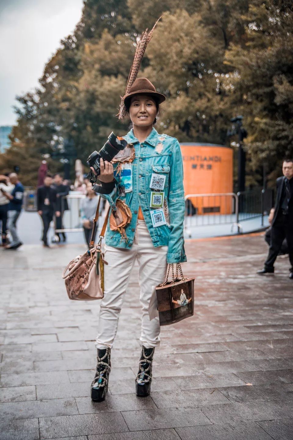 除去街拍,2019秋冬上海时装周还剩什么?