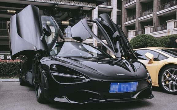 mclaren 720s 蝴蝶门真帅