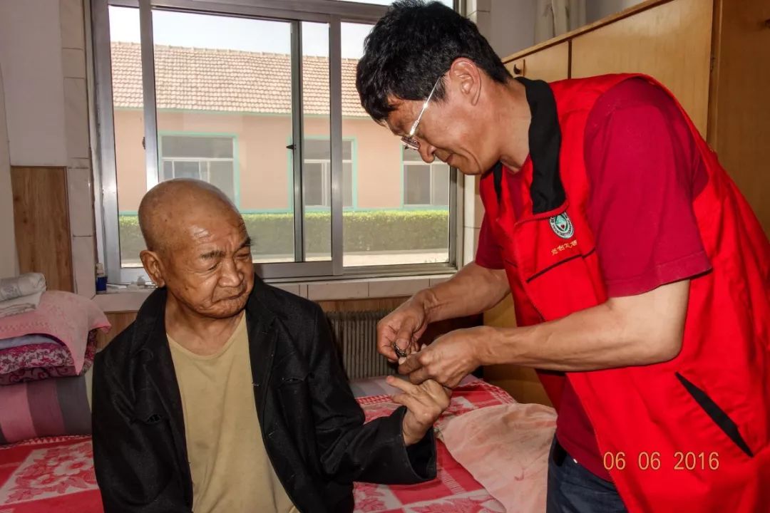 【身边的感动】山能龙矿梁家煤矿王培浩:500人爱心团队的"领头雁"