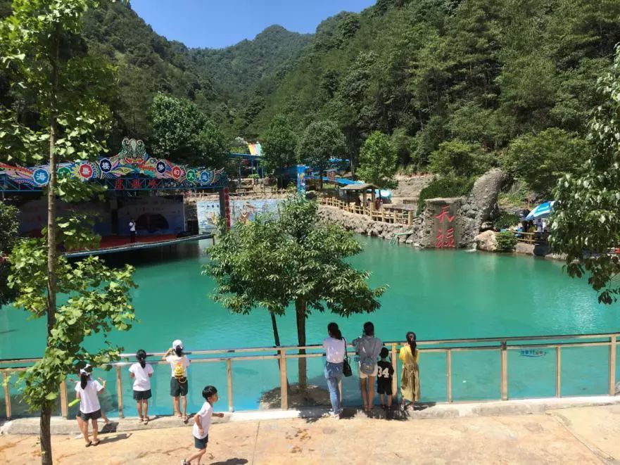 快来虎踞峡看最美春色,门票免费领(文末福利)_景区