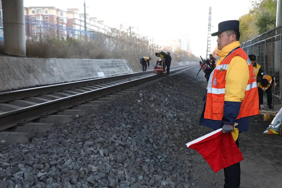 素材:长春工务段 图们工务段 通辽工务段 丹东工务段 赤峰工务段 大连