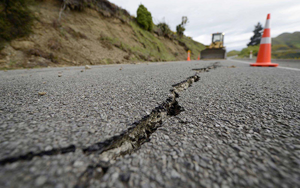 如果地球上某处发生12级地震，会有多大破坏力？