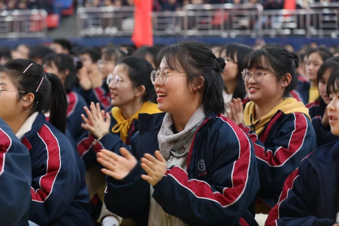 高考倒计时88天龙山高级中学2019年高考誓师大撼全场