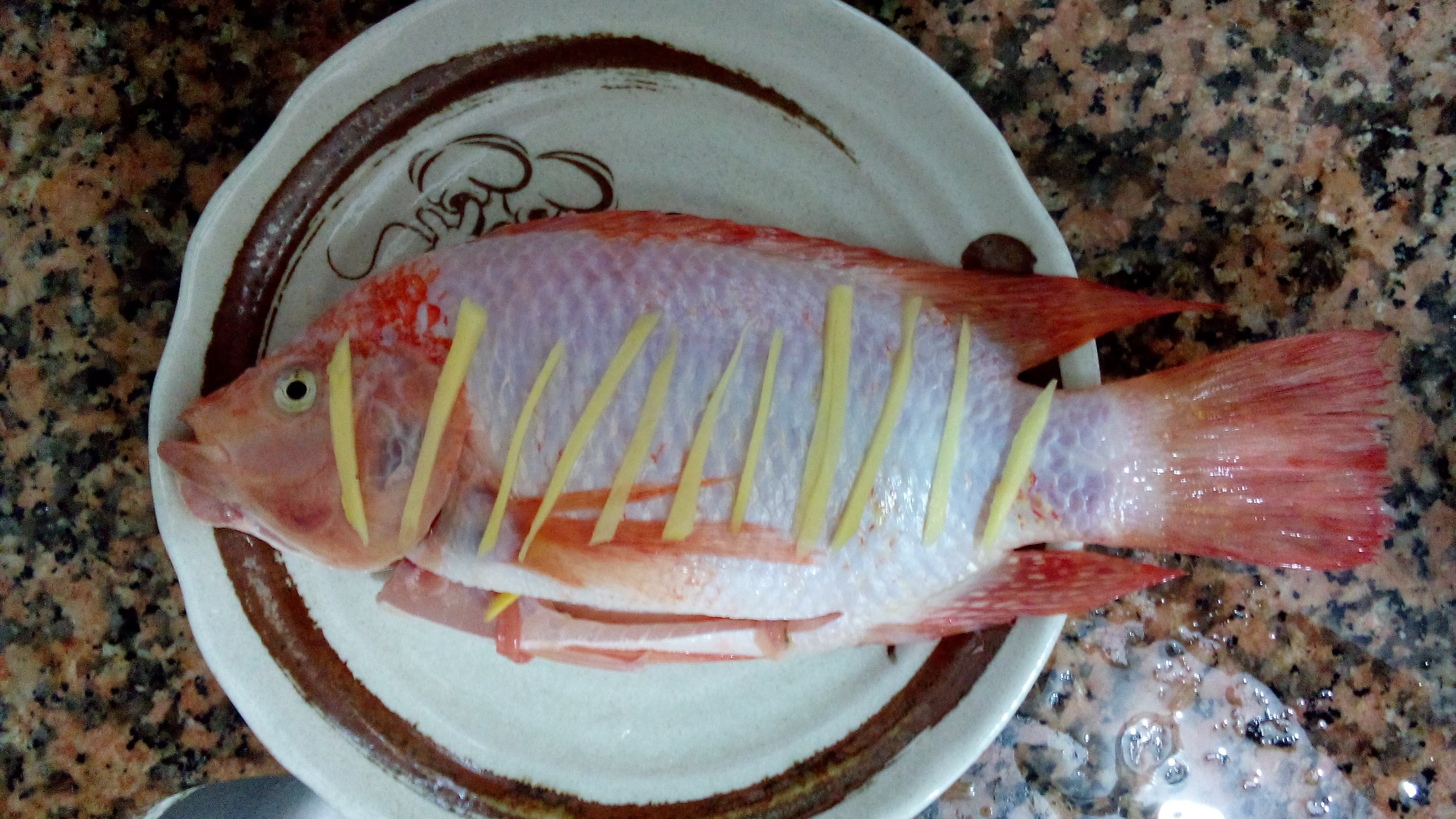 如何做好一道美味的家常红鱼