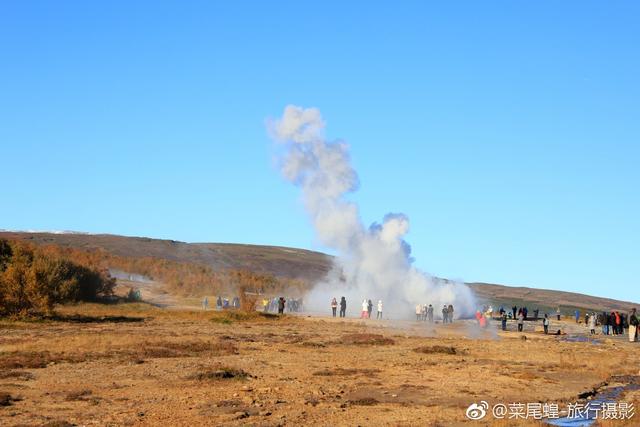 冰岛人口33万_除了美景和火山,冰岛还有一只很牛X的足球队(3)