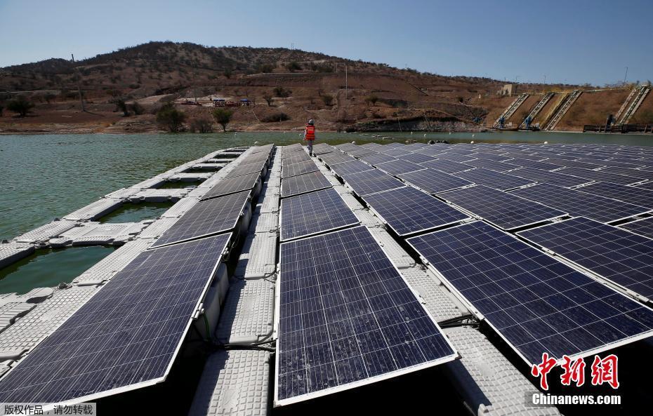 世界首个太阳能发电 岛屿 落成 含256块光伏电