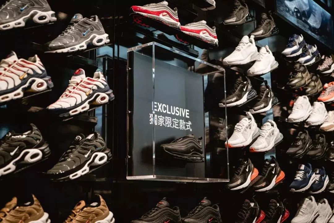 footlocker潮牌运动鞋集合店中国首店