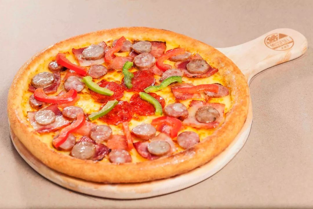 麦滋芙 | 吃一口正宗美式披萨,寻找记忆中的纽约味道