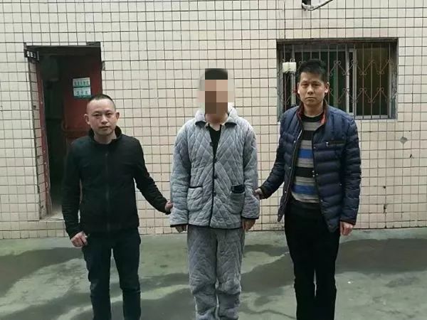 2019年2月16日20时许,溆浦县公安局低庄派出所民警,辅警3人驾驶警车在