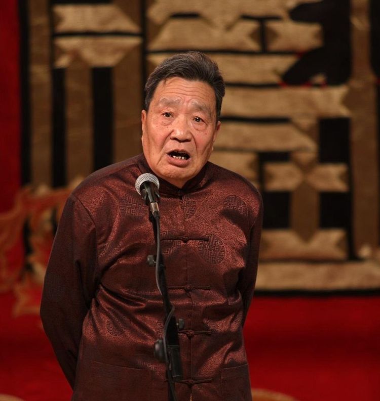 82岁相声演员邢文昭在京去世,曾是德云四