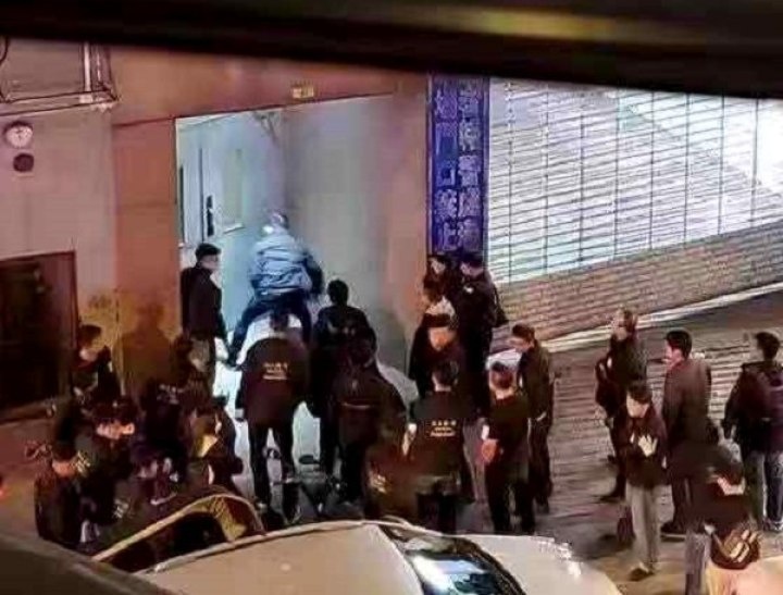 水疗场所”易次数不下95000次！尊龙凯时澳门司警兵分两路突击“非法(图8)