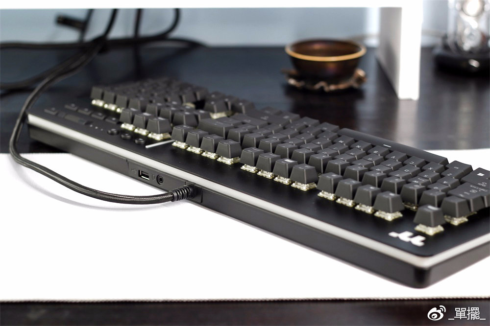 【單擺出品】TT Level 20 RGB機械鍵盤評測分享 科技 第21張