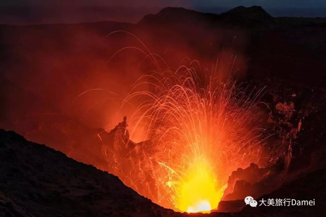 火山口发朋友圈是一种怎样的体验,和我们去瓦努阿图你