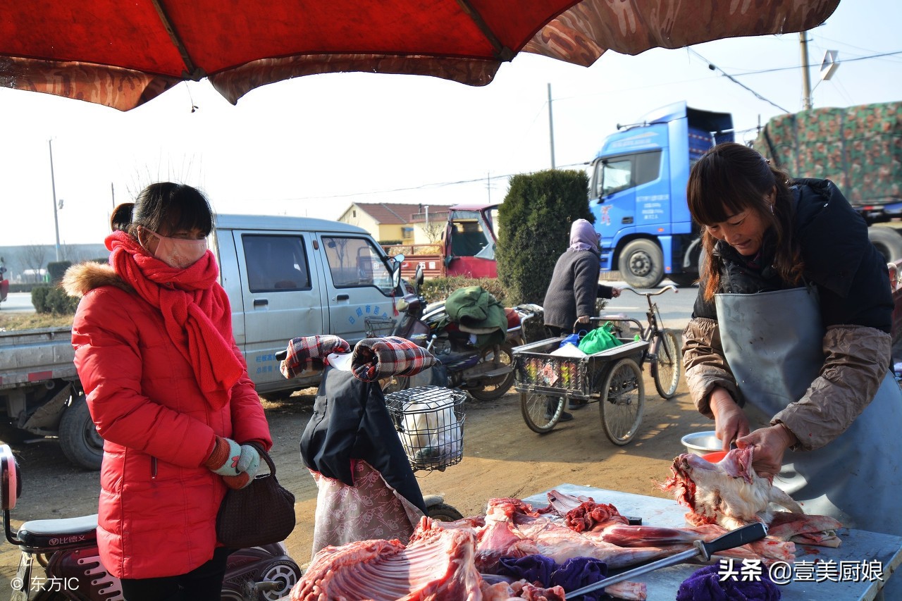 女汉子宰羊卖肉赛男人,一场大集卖十几只,人送雅号"羊肉西施"