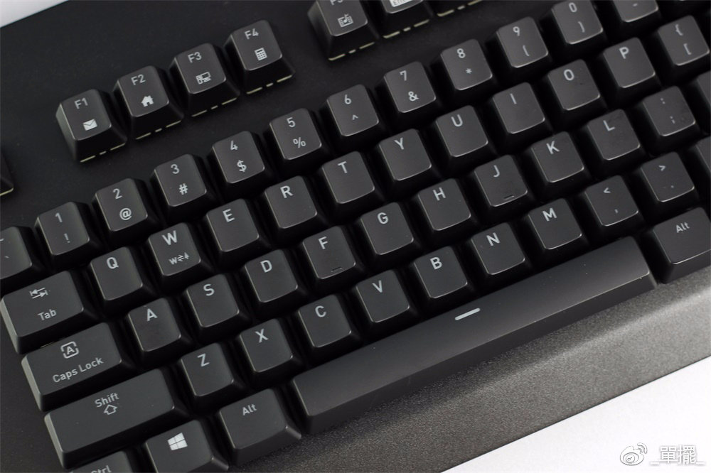 【單擺出品】TT Level 20 RGB機械鍵盤評測分享 科技 第28張