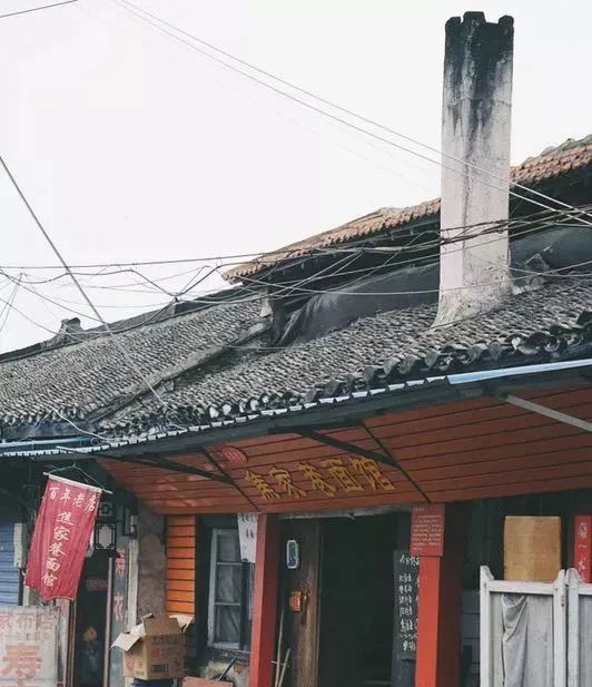 这家店始建于1894年(光绪二十年)距今有100多年历史,是 高邮市区历史