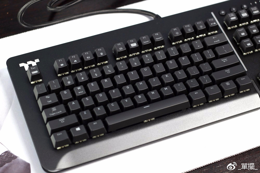 【單擺出品】TT Level 20 RGB機械鍵盤評測分享 科技 第9張
