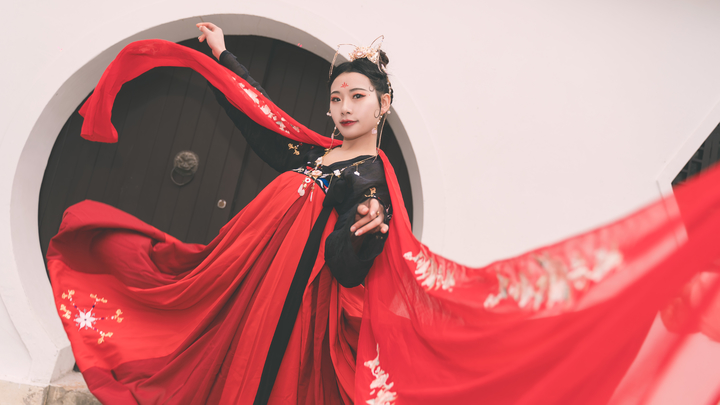 角色:汉服coser:嘉霁