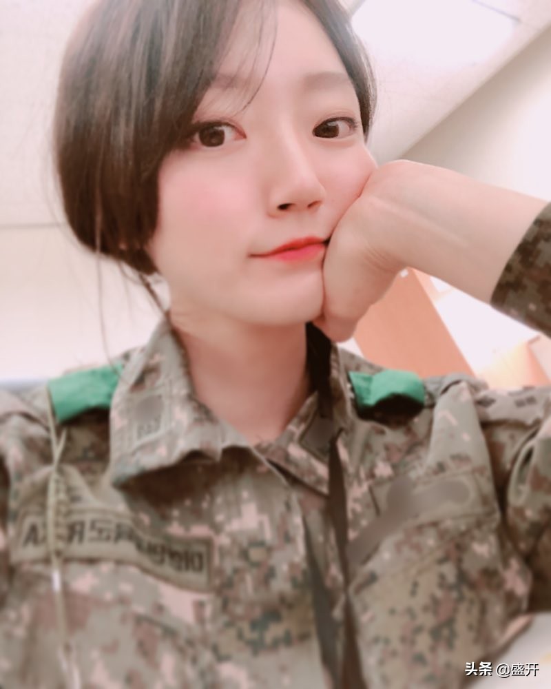 韩国最美的女军官,温柔雅致完全不像一位军人