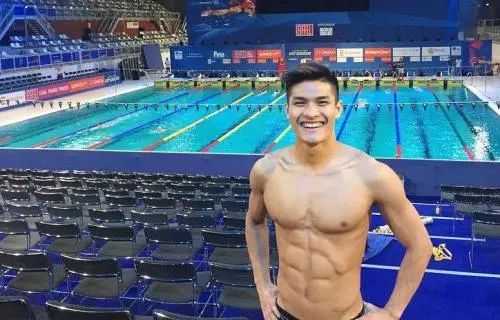 香港游泳名将杜敬谦训练时猝死年仅26岁_