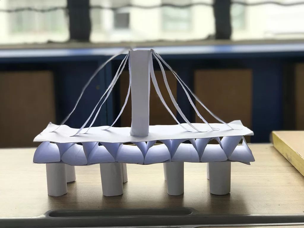 怎么设计出承重好的纸桥？ - 知乎