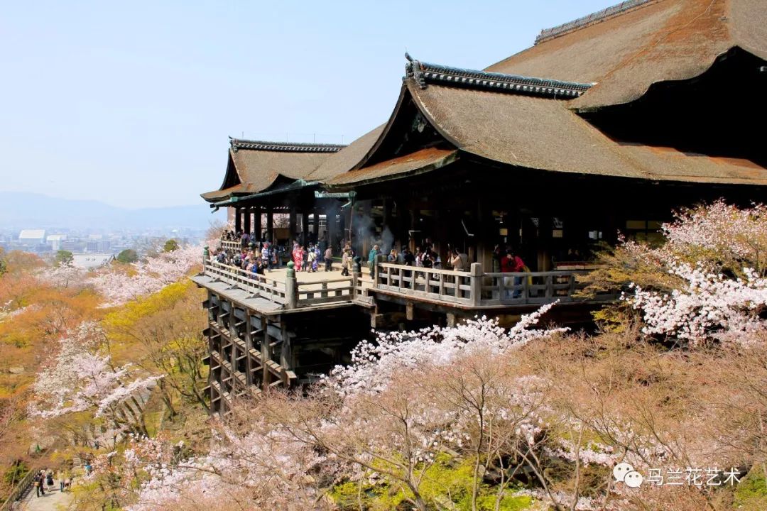 【下午】 第四站:神户港(日本本州南部兵库县芦屋川河口西岸)