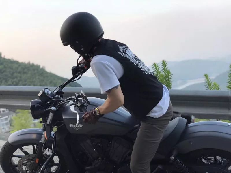 转让 杭州大贸胜利机车摩托车1200cc 配件