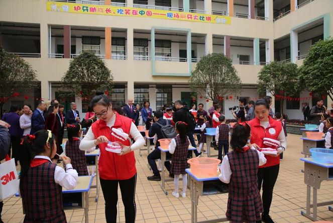 世界口腔健康日!南康逸夫小学这群学生这样过