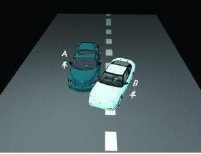 后面没变道的车辆由于来不及刹车撞上的话,变道车负全责