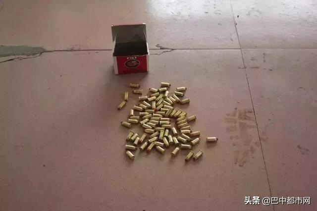 经过深入调查,警方发现,买家是四川省通江县的张志某.