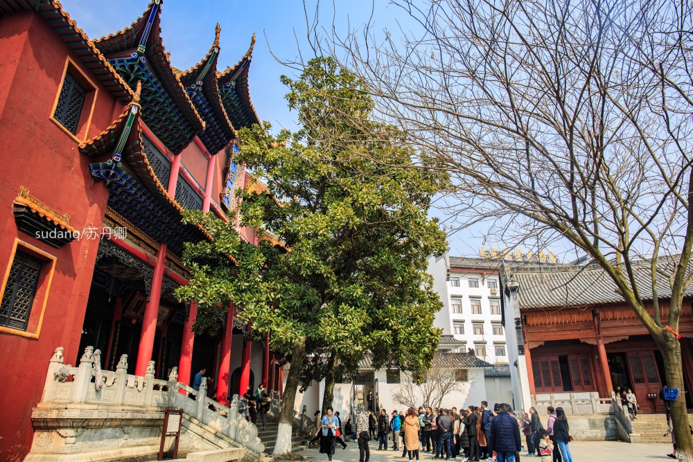 民间筹资建成的武汉归元寺，受皇帝敕赐后算不算是皇家寺院