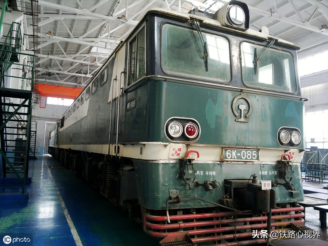 6k型电力机车:由日本川崎重工引进,对国产电力机车发展影响深远