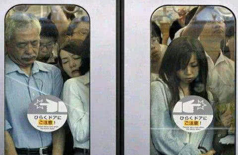么说日本地铁是女孩子最不想乘坐的交通工具,