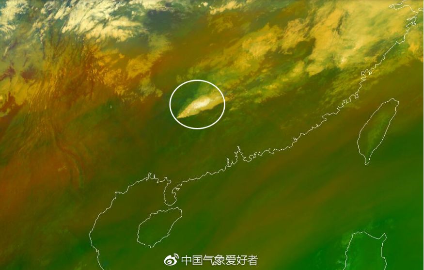 更新发布 大风红色预警信号 临桂已出现 17级大风 冰雹和雷雨大风