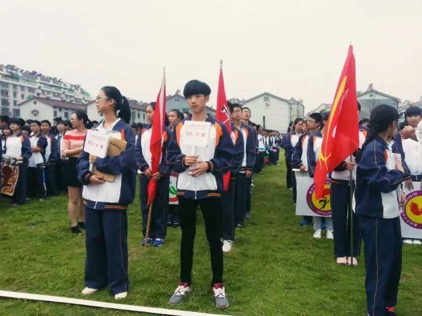 不忘初心 教育追梦||青春置换,静待花开——兴华中学王淑菲