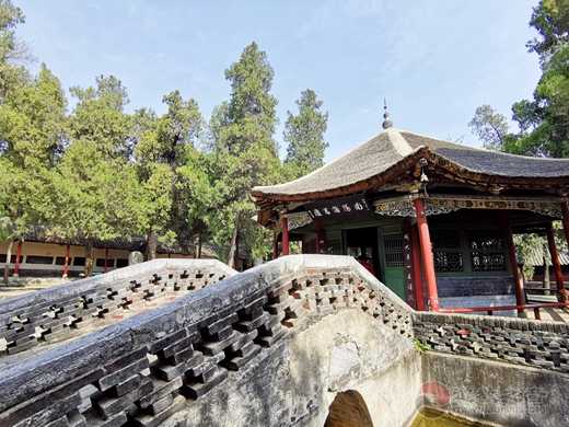 河南省南阳市卧龙岗武侯祠