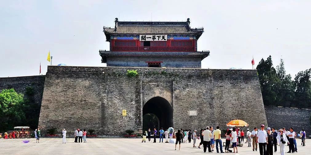 山海关人口_北戴河 承德 坝上草原6日游 草原秋景摄影季,海上海鲜餐 草原天路