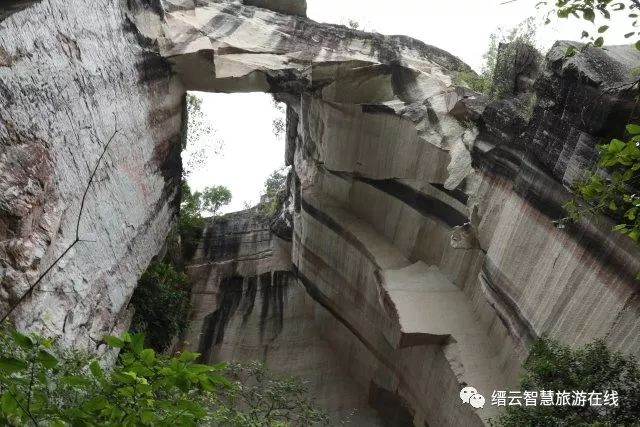 缙云周村人口_缙云烧饼(2)