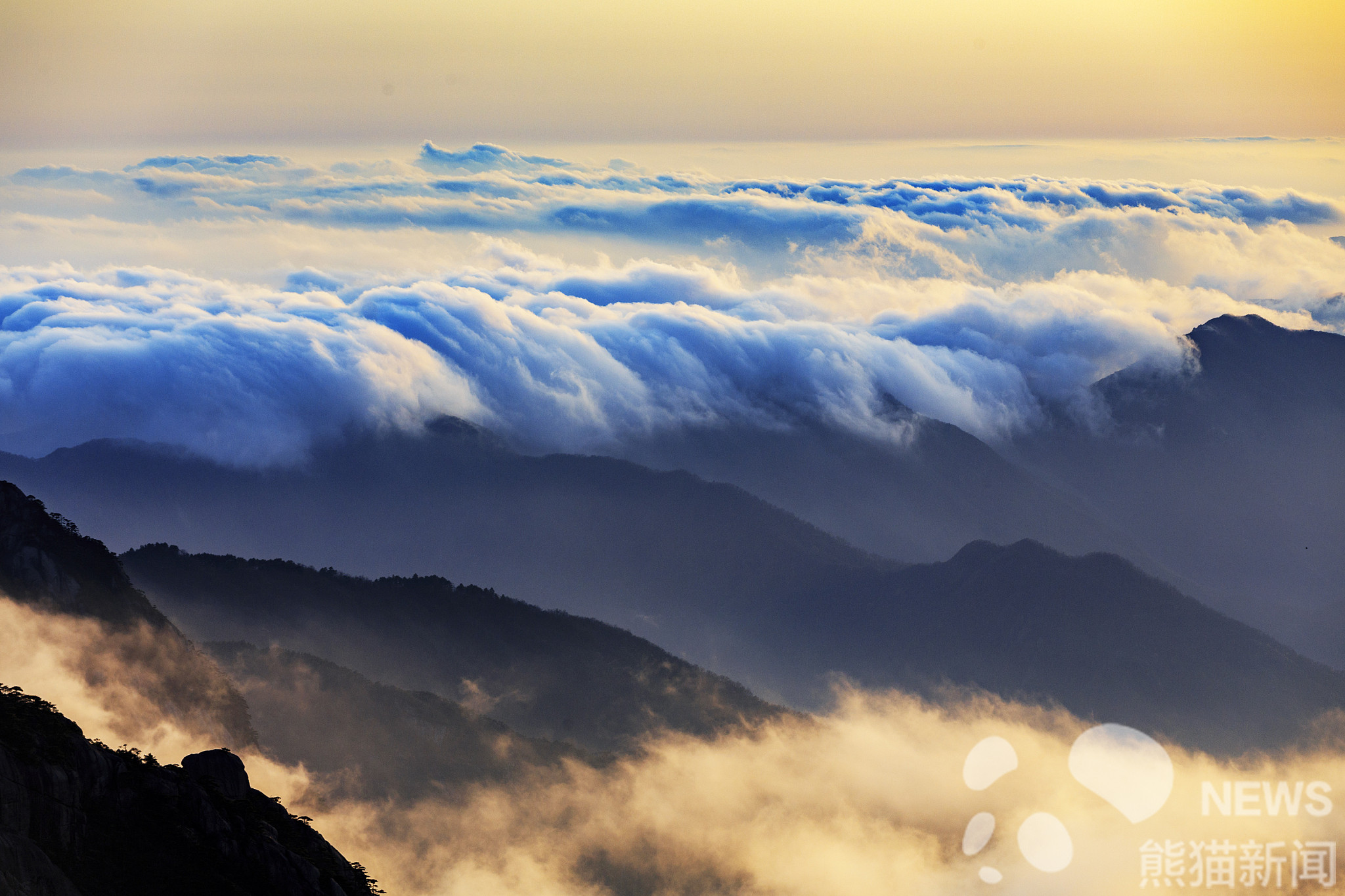 安徽黄山风景区再现大面积云海景观