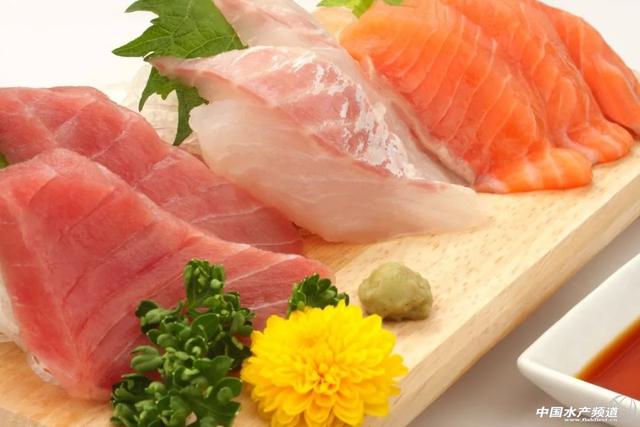 刺身中的赤身鱼和白身鱼 怎么吃有讲究 日本