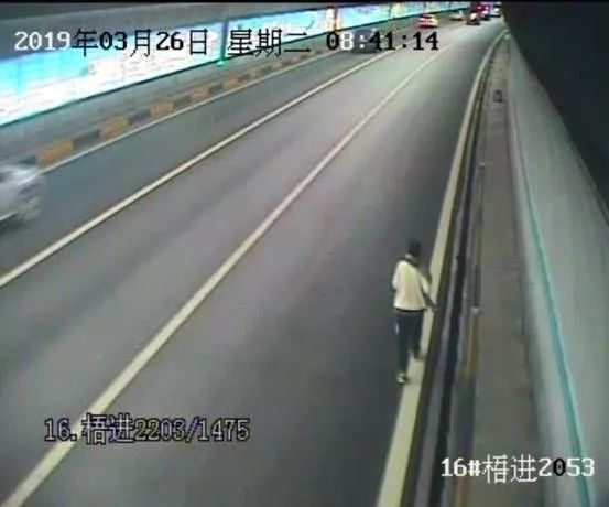 隧道人口_时空隧道图片