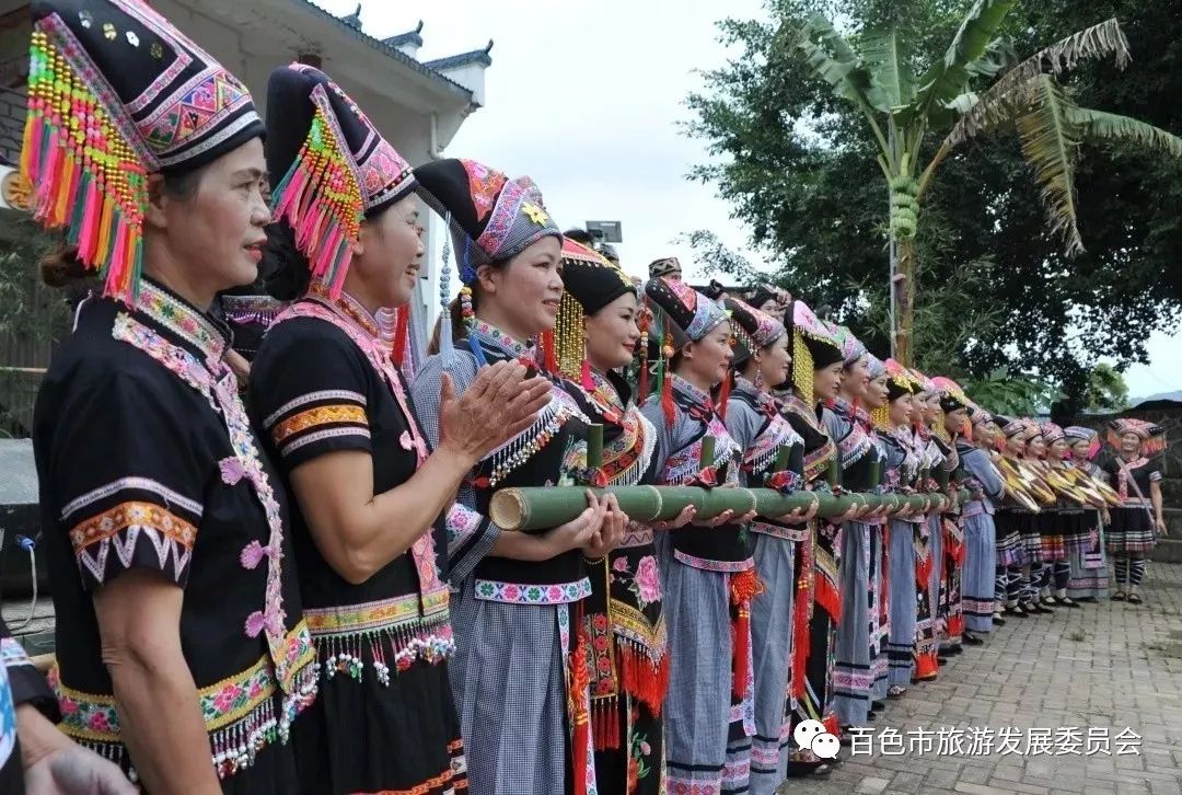 4月7日巴马国际旅游区 · 百色布林贝优山歌节,拔河赢