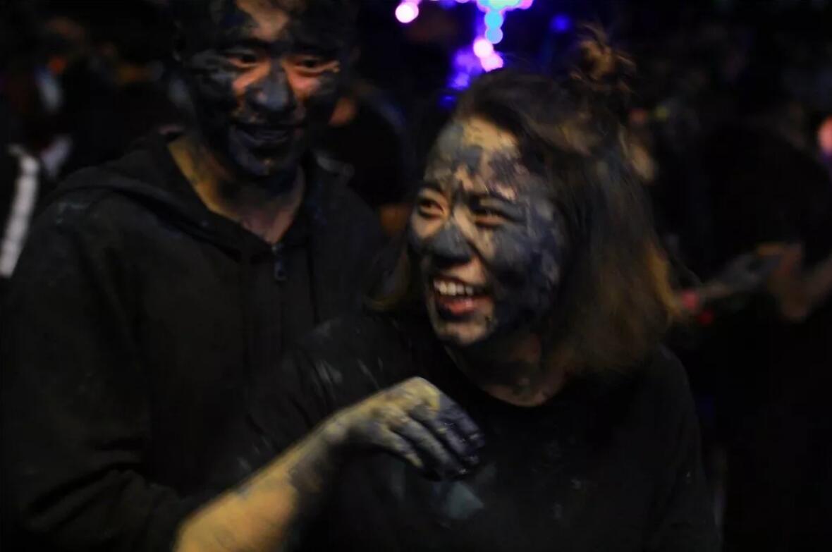 贵州苗族姊妹节侗族摔跤节谷雨节百里杜鹃民俗风光摄影团