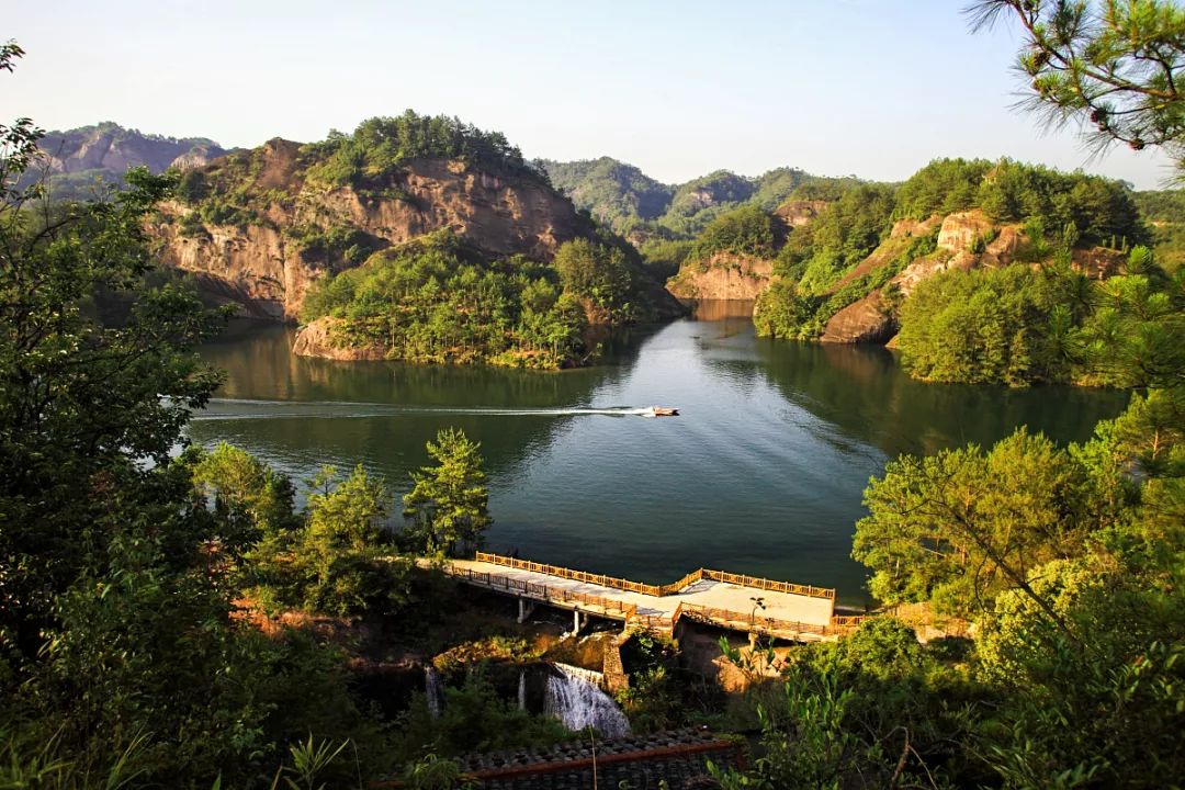 龙岩旅游"七景区"强势来袭!第四站:连城冠豸山绿色生态旅游区