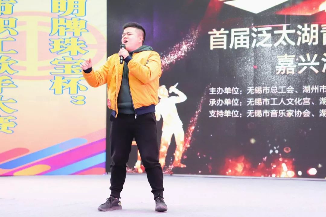 吴嘉栋邬广杰王烨玲徐盈盈陈 静来看看获得人气奖的选手投票结果统计