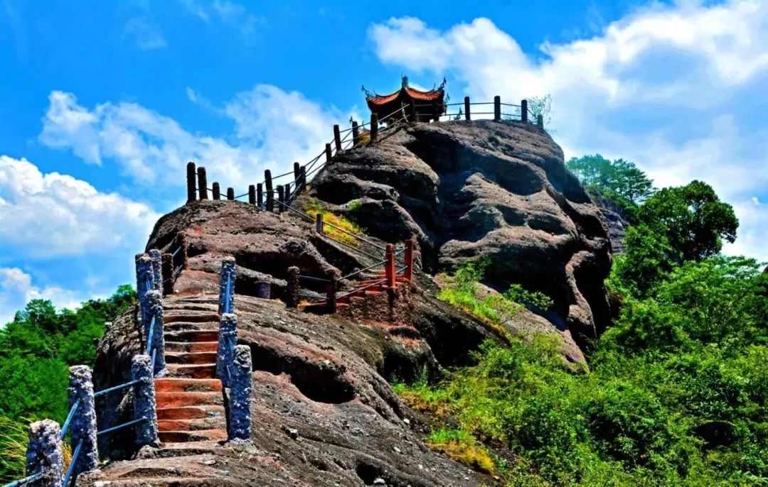 龙岩旅游"七景区"第四站:连城冠豸山绿色生态旅游区