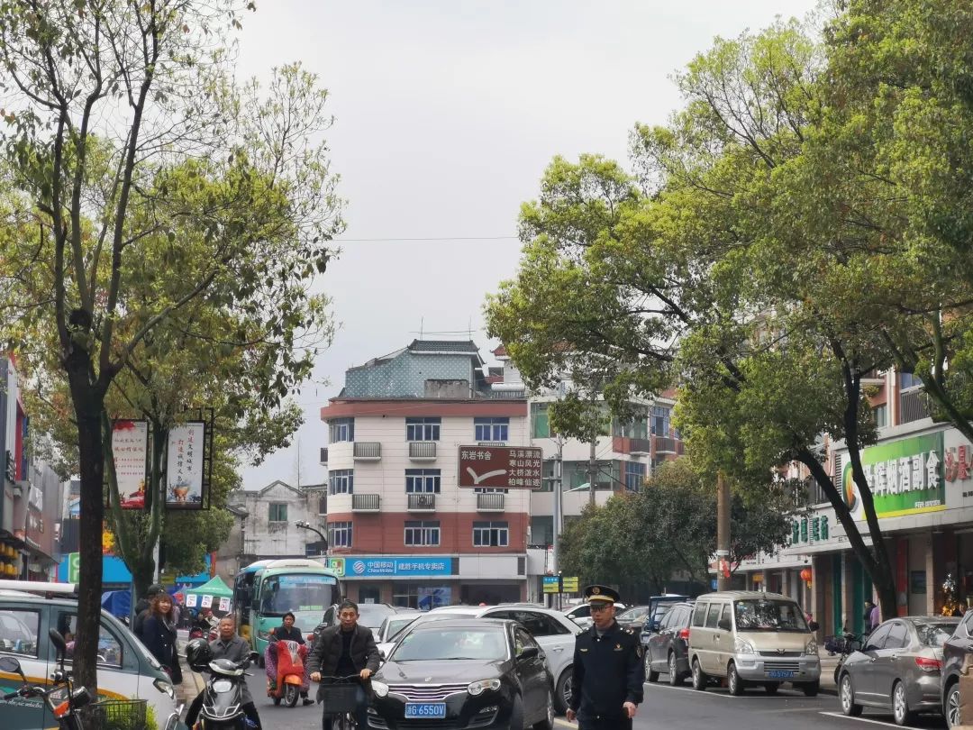 深化"三服务,赤岸镇中心地段将迎来首个停车场