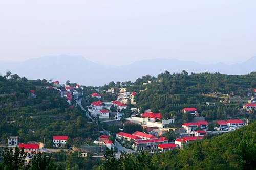 巩义市有多少人口_美丽乡村.巩义市水道口村第二届佛山会召开(2)